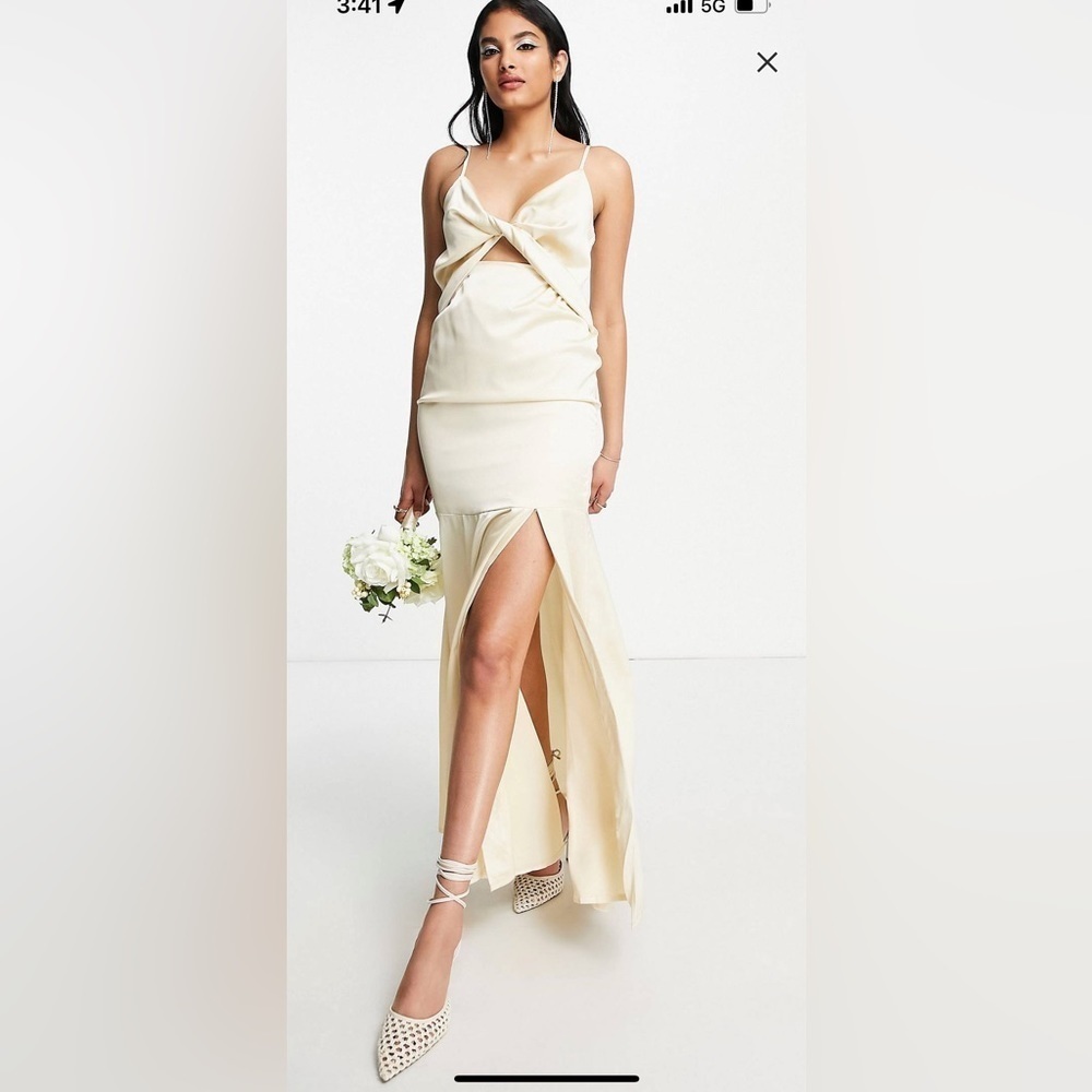 Liquorish Bridesmaid Satin Twist Front Maxi dress with split in champagne size 4